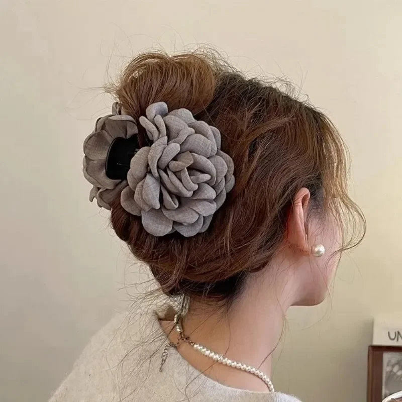 Hair Claw Clip Set - Francuskie spinki do włosów z różanymi